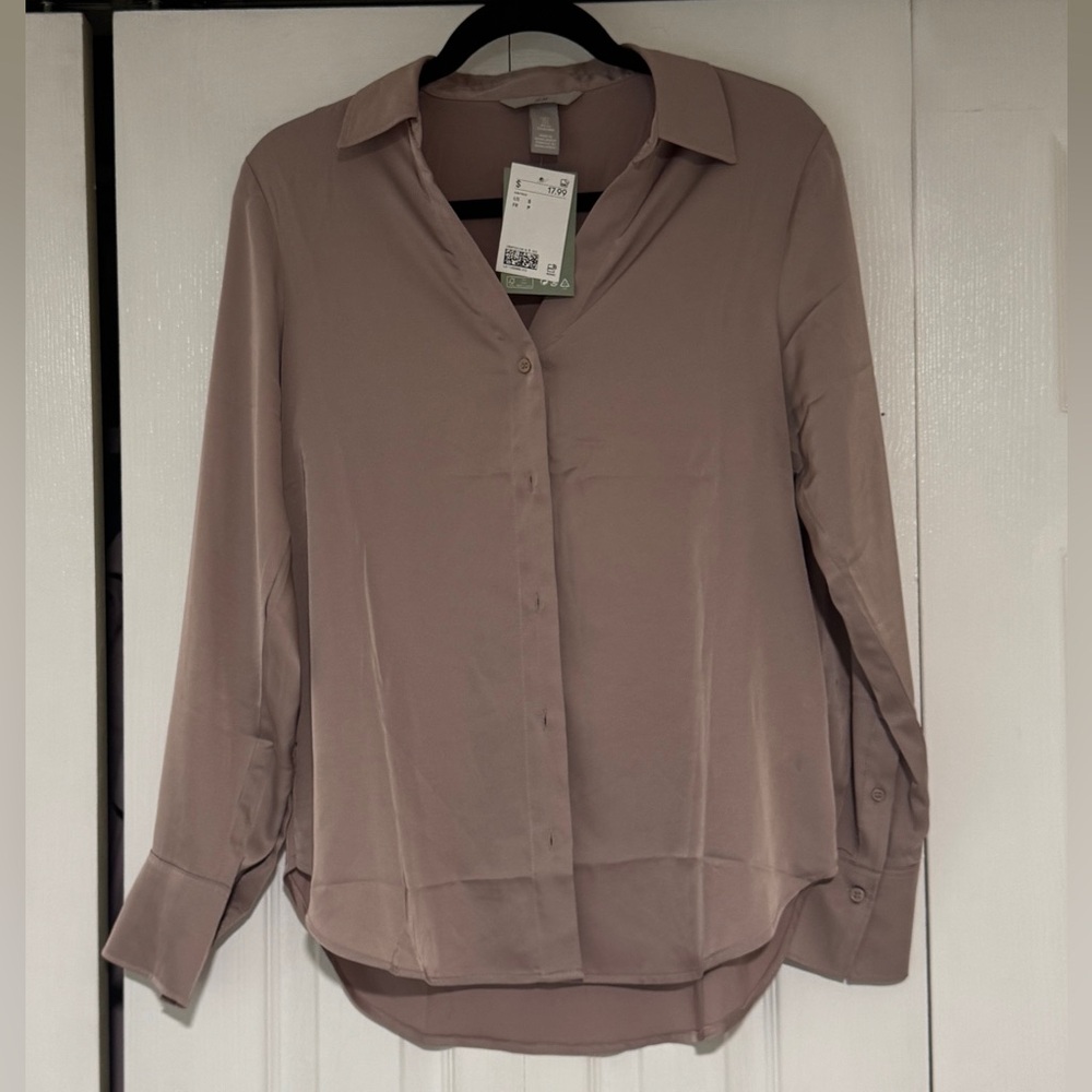 NWT H&M Silky Button Down